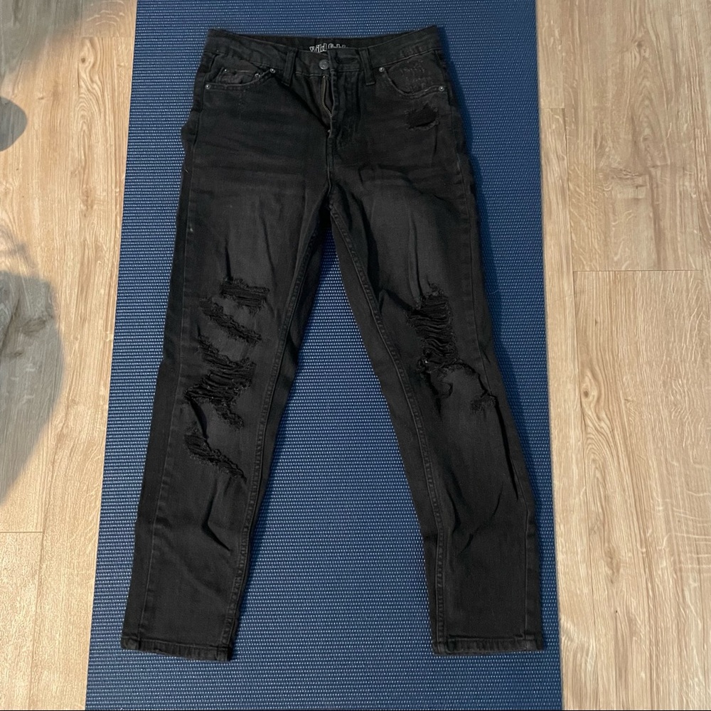 Black distressed mom jeans